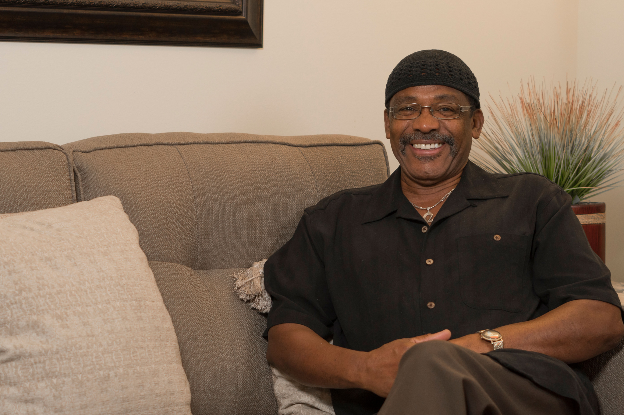 clydealexandercounselortherapistseated LifeLens Psychological